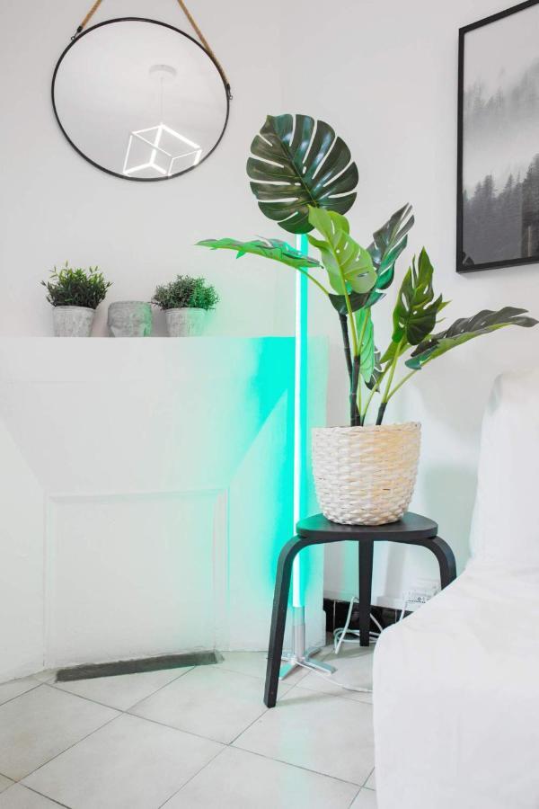 Gregbnb-Com - T2 37M2 - Climatise - Parking Inclus - Balcon - Wifi Fibre - Appartement No1 Tolone Esterno foto